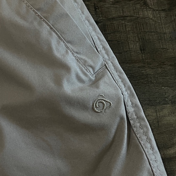 Men’s Graghoppers Shorts - Picture 3 of 5